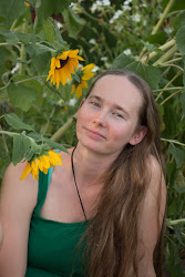 Caitlin Profile Pic